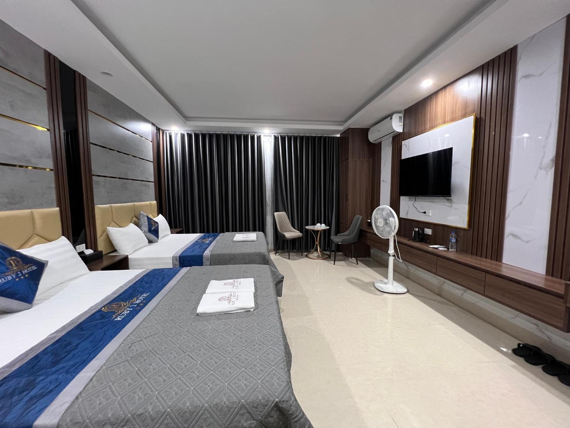 Ruby 2 Hotel — Photos 2